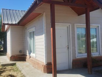 Hermosas 2 Cabañas de material en seco, en Cholila OPORTUNIDAD!! USD 50.000 C/U