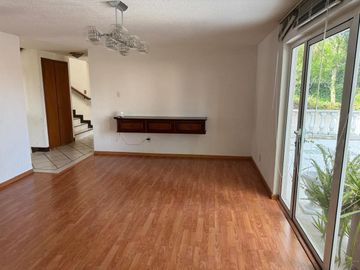 Casa en Venta en Blvd. Lomas Anáhuac - Lomas de las Palmas, Huixquilucan
