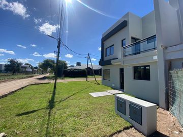 PH EN VENTA EN NUEVO BARRIO SAN RAFAEL -GAS NATURAL