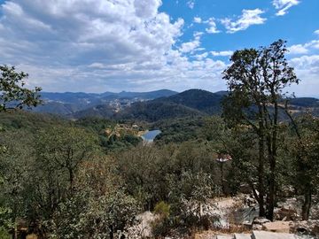Haz tu casa en este lote en Real del Monte
