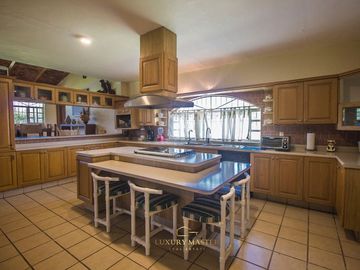 Casa campestre dentro de Coto Privado en San Isidro Mazatepec