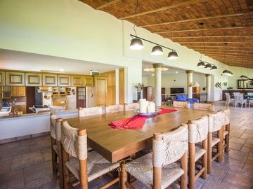 Casa campestre dentro de Coto Privado en San Isidro Mazatepec