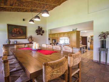 Casa campestre dentro de Coto Privado en San Isidro Mazatepec