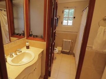 Venta casa quinta 5 amb con pileta cubierta Mar del Plata