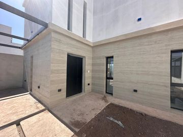 Casa en Venta en Colinas de Manantiales - 2 dormitorios, a estrenar!