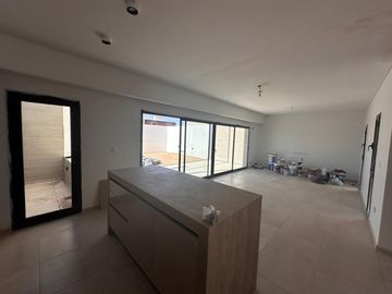 Casa en Venta en Colinas de Manantiales - 2 dormitorios, a estrenar!