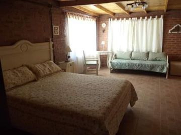 Quinta en venta - 2 dormitorios 1 baño - patio y pileta - 3200 mts2 - Coronel Brandsen