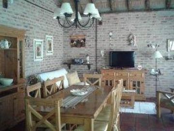 Quinta en venta - 2 dormitorios 1 baño - patio y pileta - 3200 mts2 - Coronel Brandsen