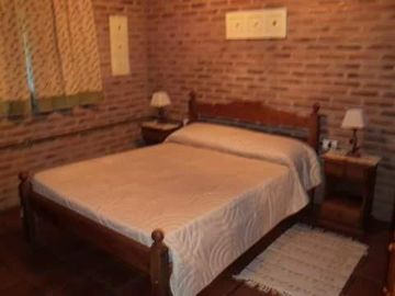 Quinta en venta - 2 dormitorios 1 baño - patio y pileta - 3200 mts2 - Coronel Brandsen