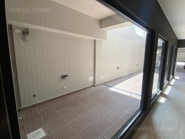 Departamento 2 Ambientes en el Centro de Villa Ballester!