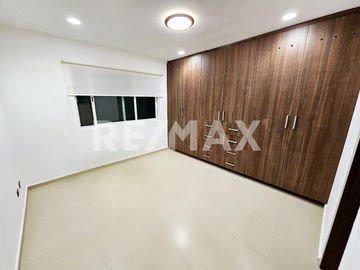 Casa en VENTA en Cañadas del Lago, Corregidora, Qro. - (3)