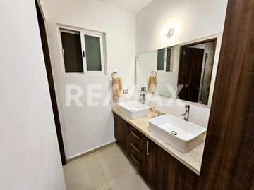 Casa en VENTA en Cañadas del Lago, Corregidora, Qro. - (3)
