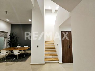 Casa en VENTA en Cañadas del Lago, Corregidora, Qro. - (3)
