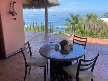 CASA EN VENTA EN RESIDENCIAL LA PUNTA EN MANZANILLO