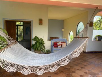 CASA EN VENTA EN RESIDENCIAL LA PUNTA EN MANZANILLO