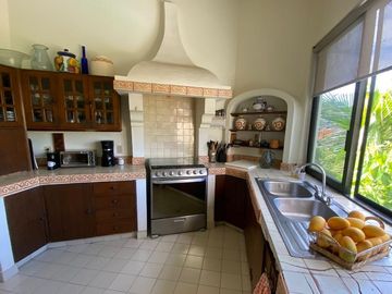 CASA EN VENTA EN RESIDENCIAL LA PUNTA EN MANZANILLO