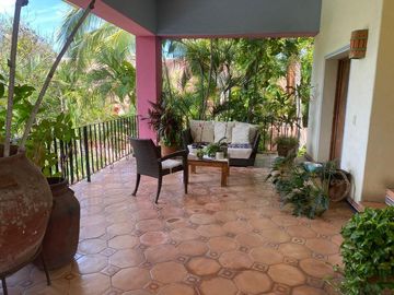 CASA EN VENTA EN RESIDENCIAL LA PUNTA EN MANZANILLO
