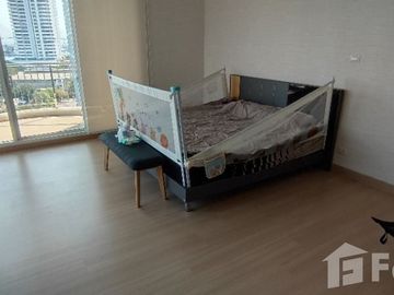 3 bedrooms for Sales at Supalai Riva Grand Rama3