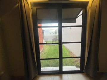Casa en venta en Privada santa Fe, villas de Irapuato, Gto.