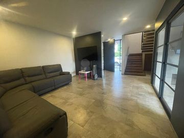 Casa en venta en Privada santa Fe, villas de Irapuato, Gto.