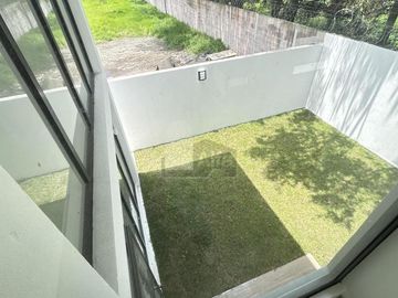 Casa  NUEVA en Venta, Hacienda San Antonio, Metepec, Estado de México