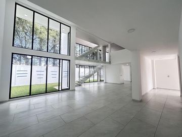 Casa  NUEVA en Venta, Hacienda San Antonio, Metepec, Estado de México