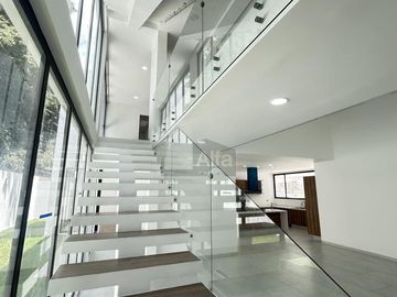 Casa  NUEVA en Venta, Hacienda San Antonio, Metepec, Estado de México