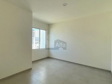 Casa EN VENTA en Privada Cielo Abierto, dentro Fraccionamiento Los Lagos