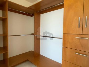 Casa EN VENTA en Privada Cielo Abierto, dentro Fraccionamiento Los Lagos