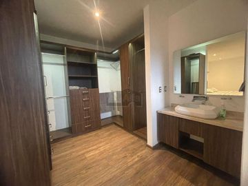 Departamento en Venta en Torre Esmeralda, Villas de Irapuato