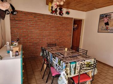 CASA DE 4 AMBIENTES EN GOBERNADOR COSTA-CHUBUT