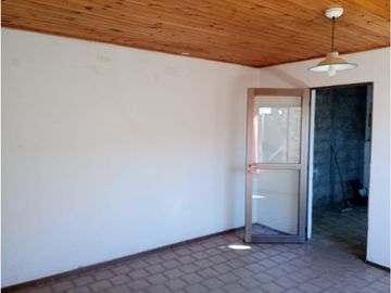 CASA DE 4 AMBIENTES EN GOBERNADOR COSTA-CHUBUT