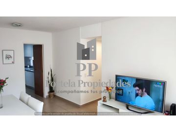 DEPTO. 3 AMBIENTES CASTELAR NORTE (CENTRO)