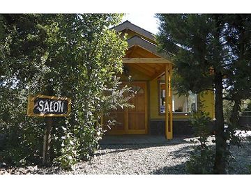 IMPORTANTE COMPLEJO EN LA LOCALIDAD DE TREVELIN -CHUBUT-