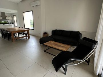 casa en venta en barrio  Las Tipas, Nordelta.