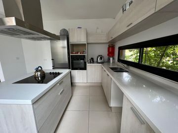 casa en venta en barrio  Las Tipas, Nordelta.