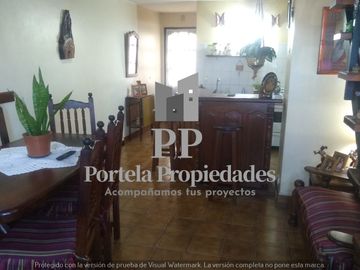 DUPLEX TIPO PH EN CASTELAR NORTE