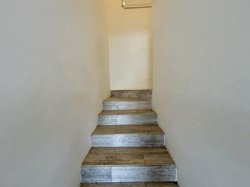 VENTA CASA SAN SEBASTIAN A LA LAGUNA 5 AMBIENTES EN 2 PLANTAS