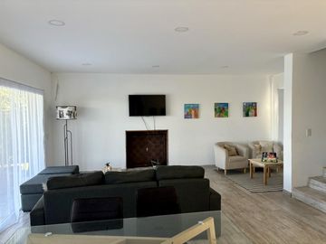 VENTA CASA SAN SEBASTIAN A LA LAGUNA 5 AMBIENTES EN 2 PLANTAS