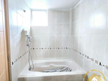 Casa en  venta de 4 habitaciones, dentro de conjunto con seguridad, sector El Pinar