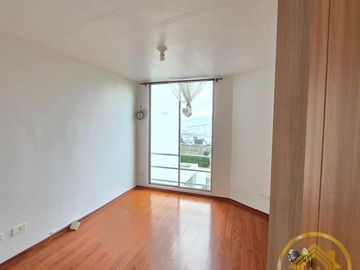 Casa en  venta de 4 habitaciones, dentro de conjunto con seguridad, sector El Pinar