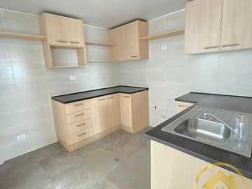 Casa en  venta de 4 habitaciones, dentro de conjunto con seguridad, sector El Pinar