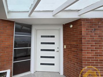 Casa en  venta de 4 habitaciones, dentro de conjunto con seguridad, sector El Pinar