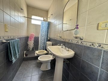 Casa en planta alta en venta con terraza exclusiva en zona historica del Centro - Laprida 1257