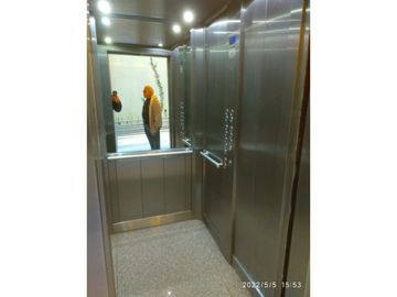 VENTA DE 4 AMBIENTES MUY LUMINOSO CON PARRILLA