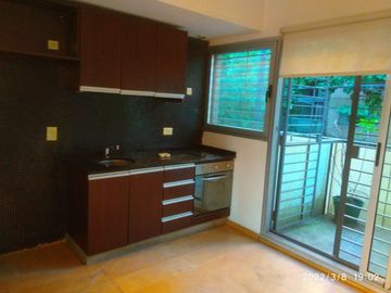 Venta de PH duplex con patio y balcon  en Palermo