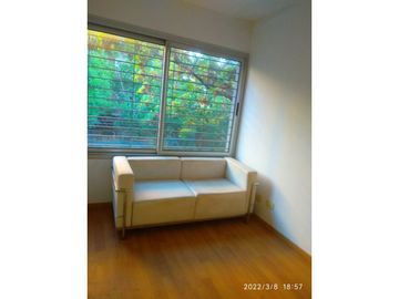 Venta de PH duplex con patio y balcon  en Palermo