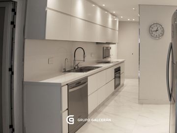 Departamento en  Belgrano- Venta - 6 amb - Cochera- Reciclado