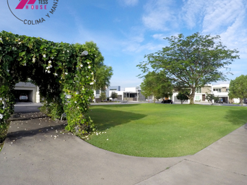 CASAS  EN  VENTA  Y  EN COTO BOSQUE REAL