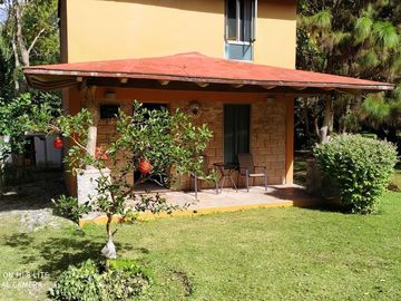 ESPECTACULAR PROPIEDAD A UNOS MINUTOS DE COLIMA IDEAL PARA HACER LUGAR EVENTOS